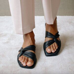 Alohas Nomad Sandal, Black